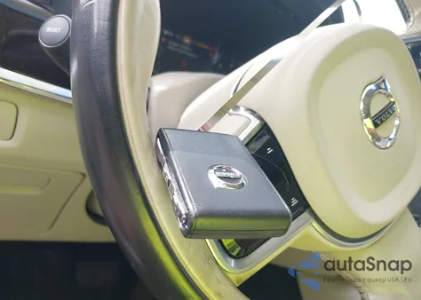 2018 Volvo S90 T5 Momentum from USA, damaged, VIN LVY982AK5JP007118